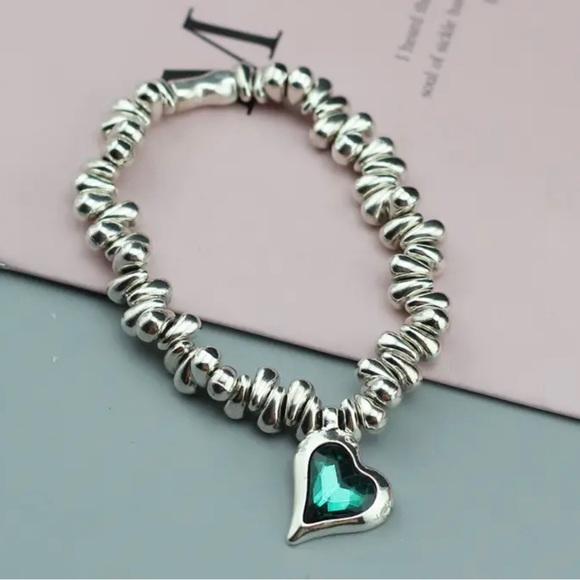 Green heart 💚 bracelet - Picture 1 of 1